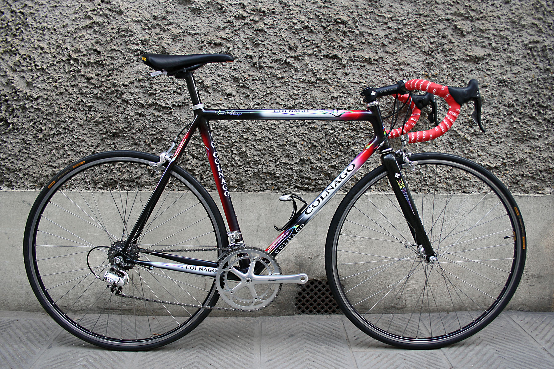 01_colnago_c40_campagnolo_record_carbon_paris_roubaix