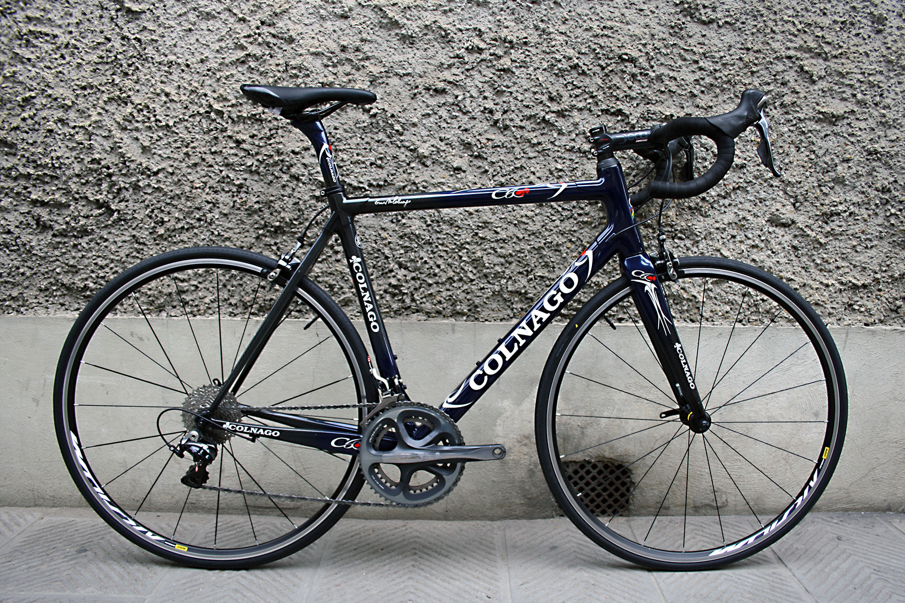 01_colnago_c60_team_uae_world_champion_shimano_durace